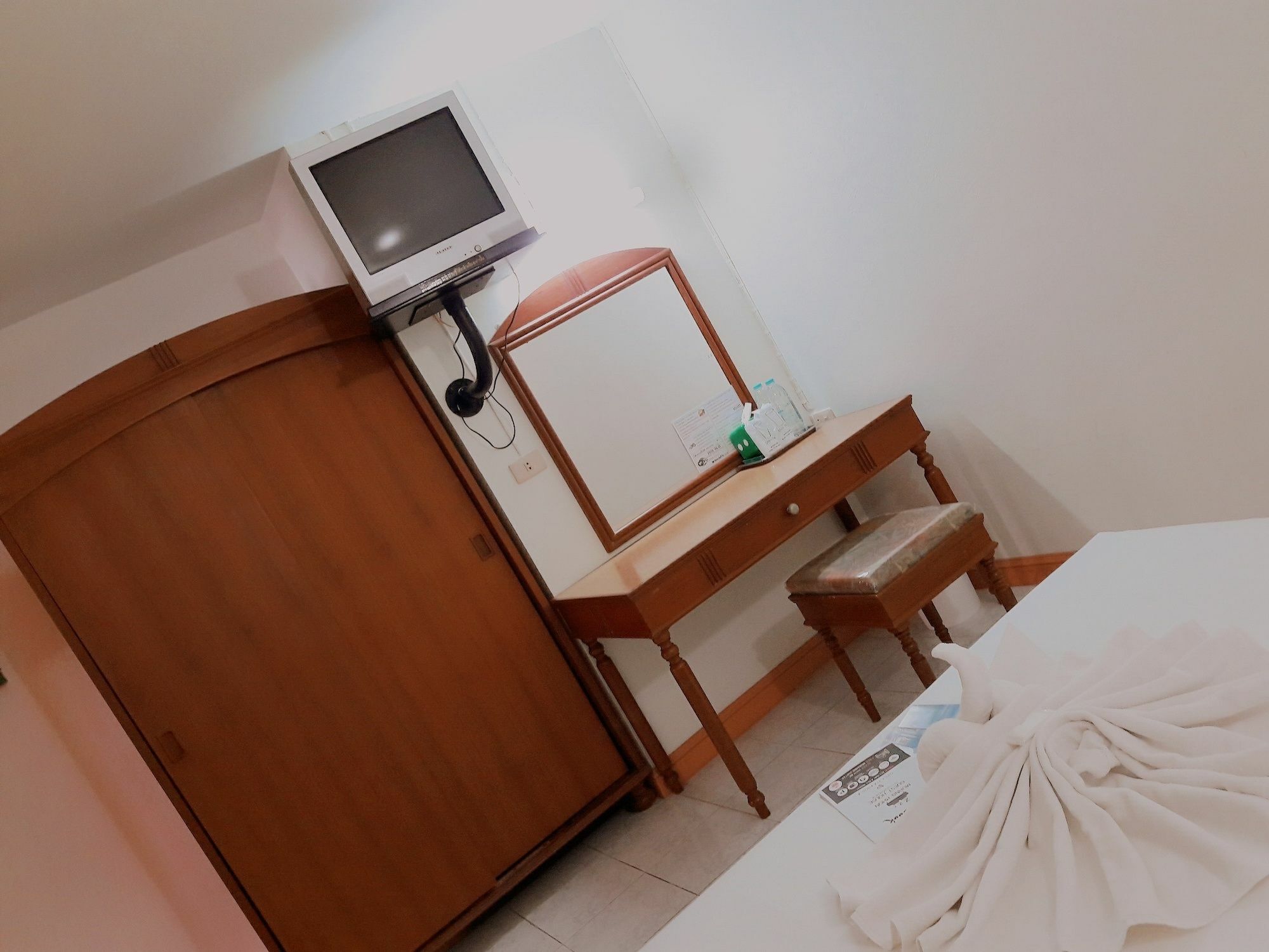 Muang Khon Guest House Накхонситхаммарат Экстерьер фото